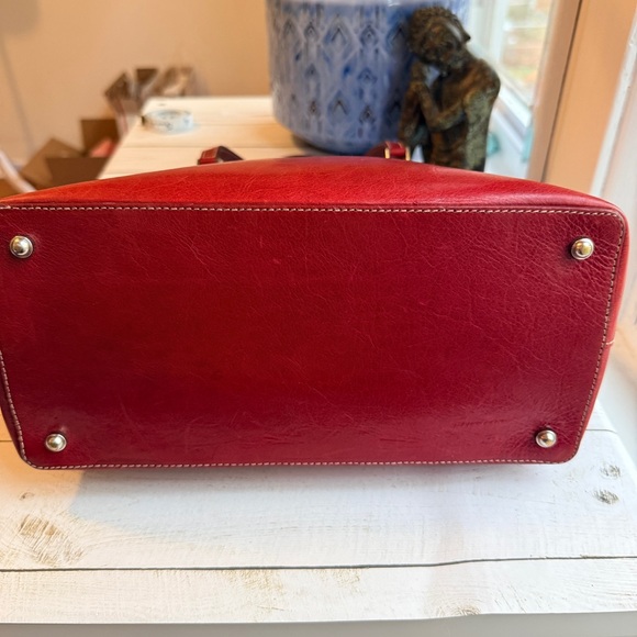 Kate Spade | Vintage Red All Leather Tote, Made in Itay - Picture 10 of 16